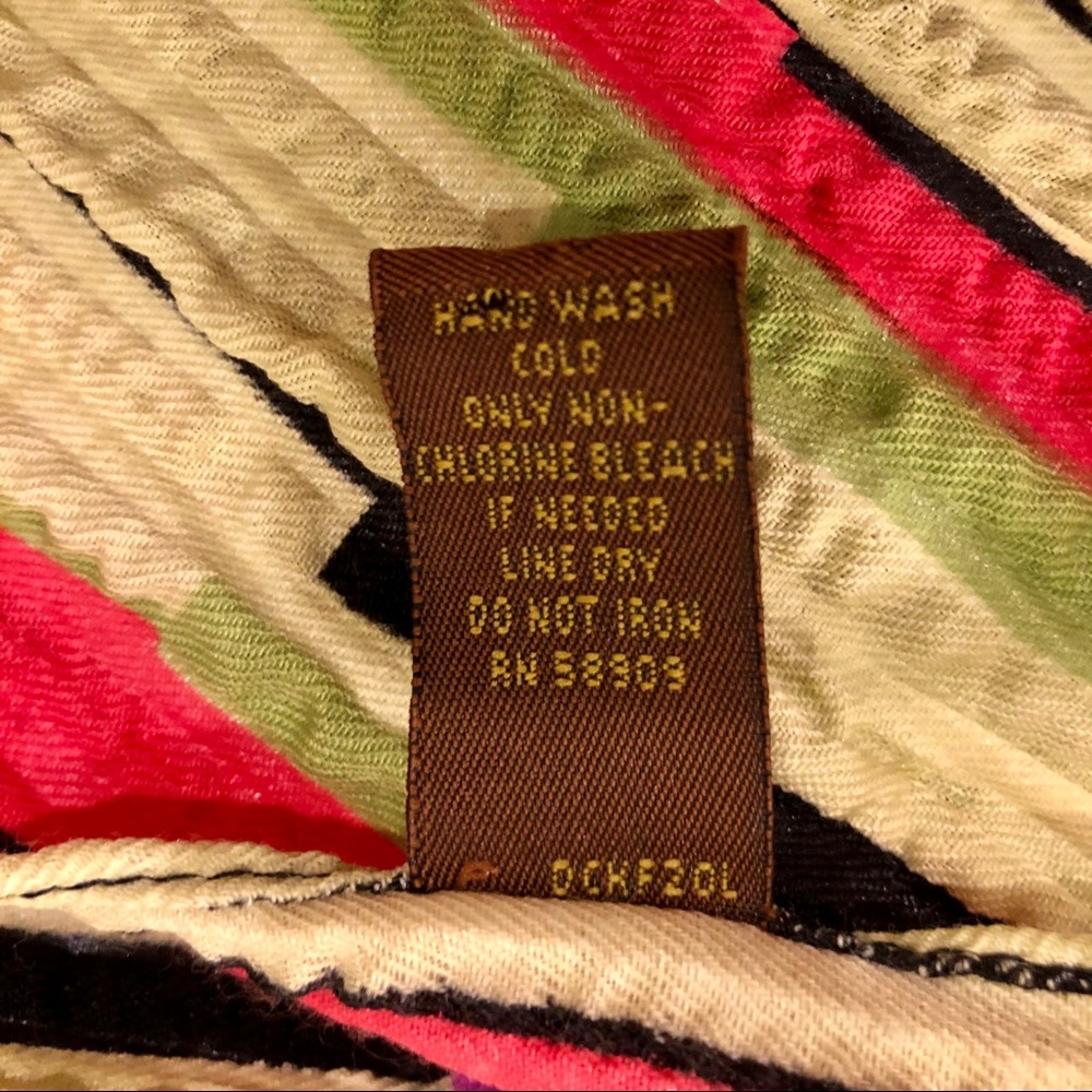 Copper Key Scarf - Picture 9 of 10